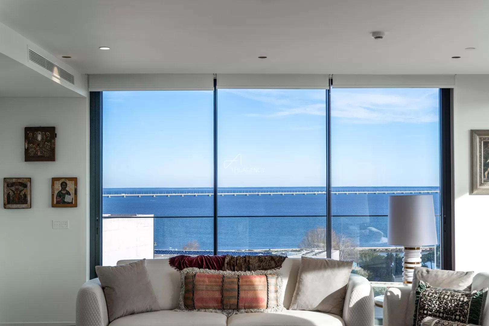 Apartamento T4 com deslumbrantes vistas rio no Parque das Nações 