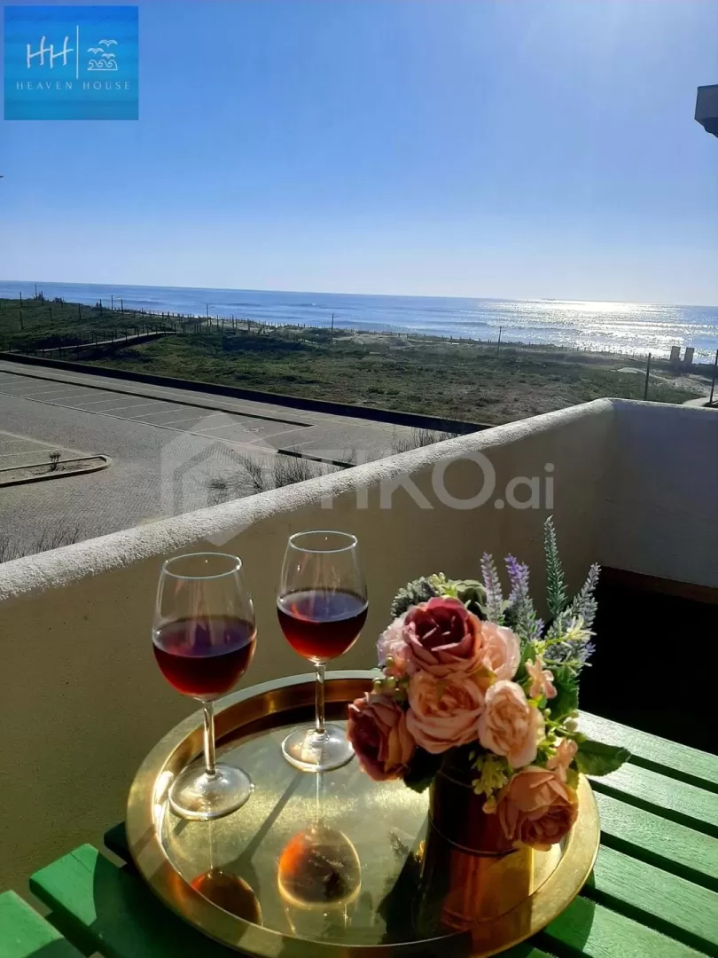 T4 em primeira linha de mar, em Árvore ? Vila do Conde