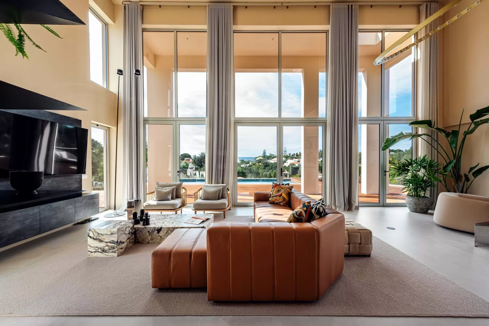 Luxuosa Moradia Com Vista Mar