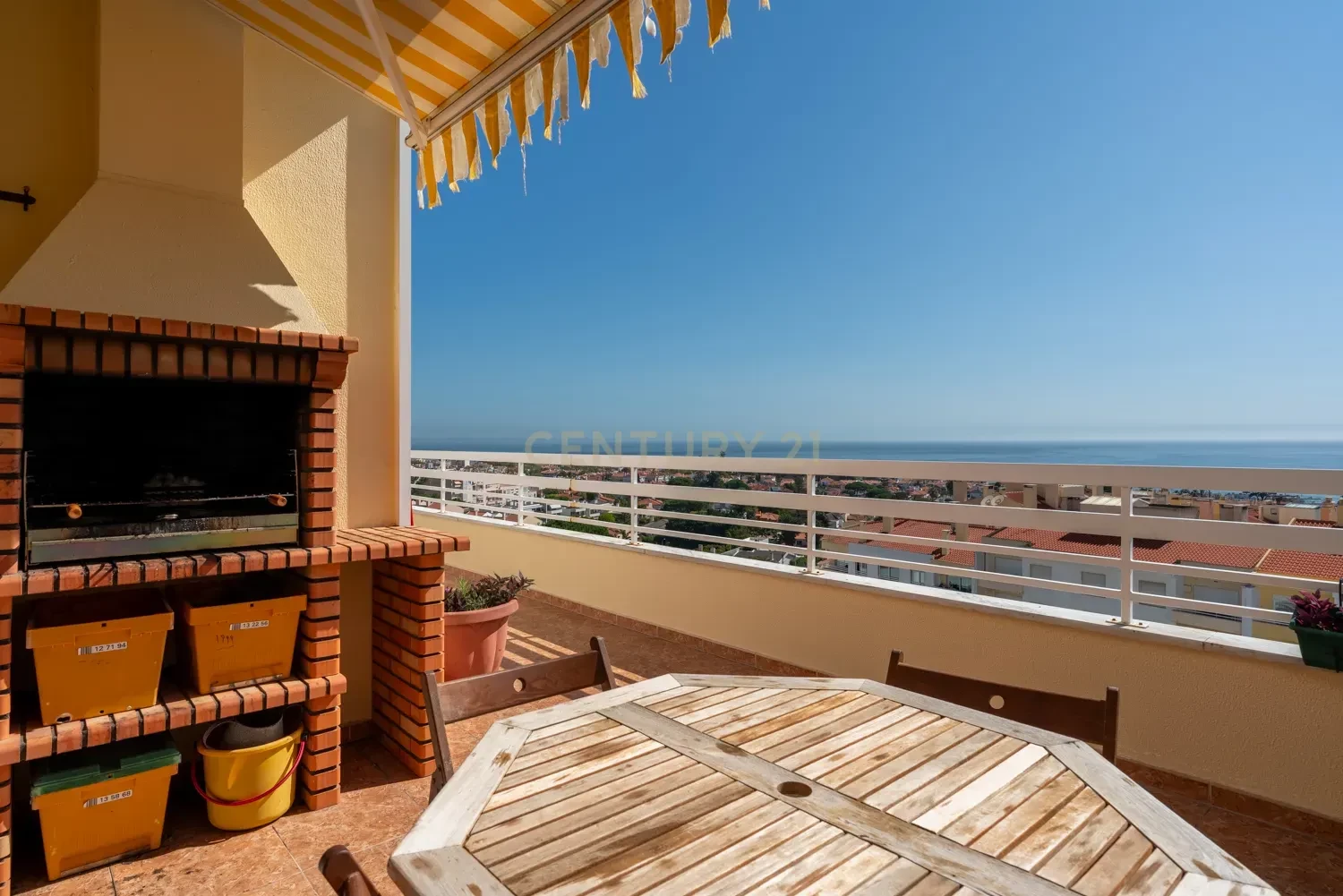 Penthouse T5 Jardins da Parede