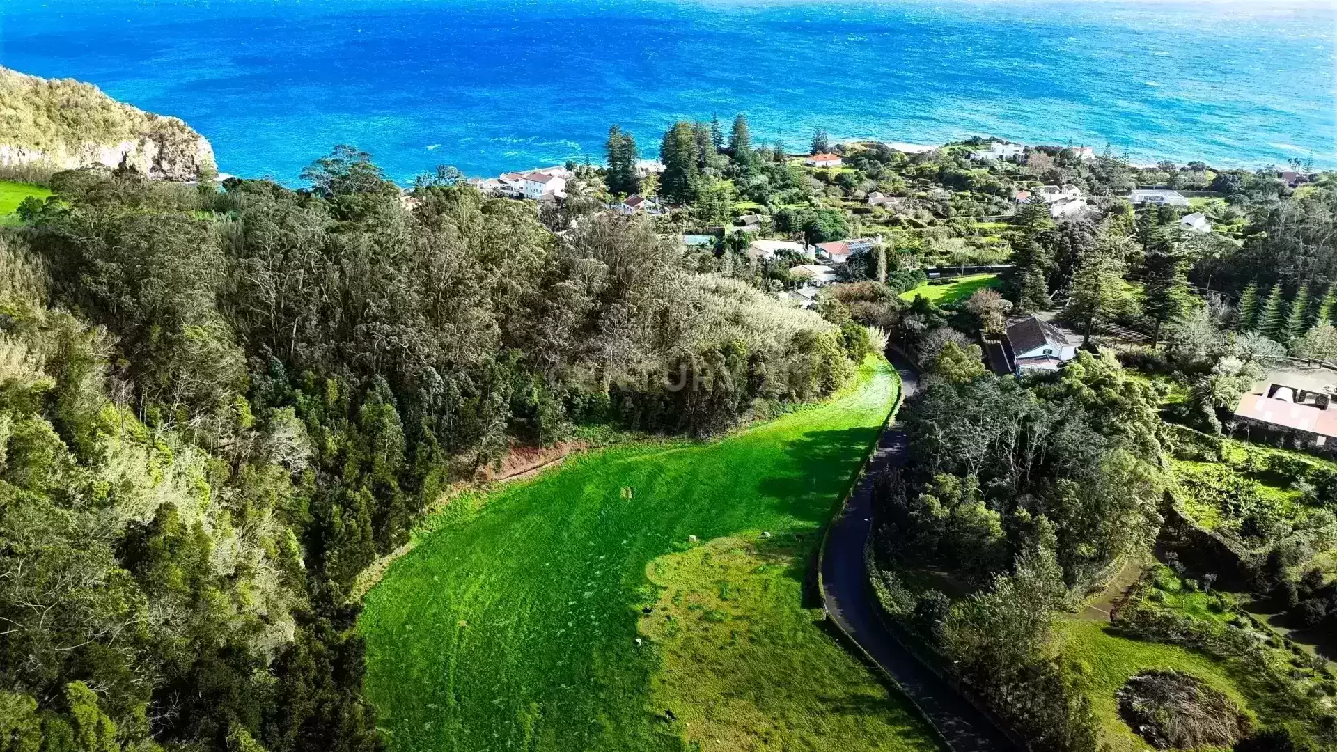 Terreno Exclusivo para Construção na Caloura ? 10.095 m² com Vista Mar