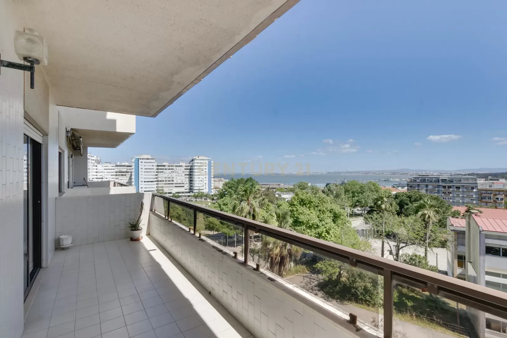 Oportunidade no Coração de Almada